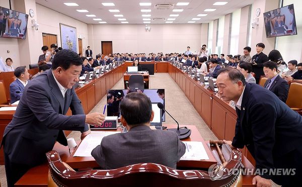 여야, 美업체와 '원전수출 불공정 합의' 논란 한목소리 질타